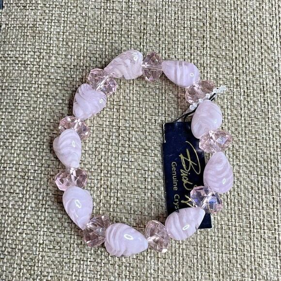 NWT Birch Hill Pink Bracelet Stretch Genuine Crystal Heart-Shaped - Picture 3 of 5